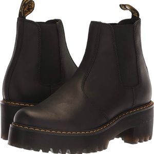 Dr. Martens Rometty Platform Chelsea Boot in Black, size 7